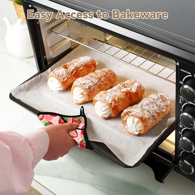 Cute Pink Cartoon Strawberry Pot Holders 2 PCS,Kitchen Heat Resistant Hot Pads for Cooking Grilling Baking BBQ, Pot Holders for Women Cook Home Microwave