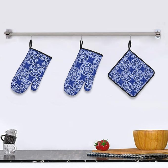 Chinoiserie Blue and White Floral Oven Mitts and Pot Holders Sets of 3, Heat Resistant Non-Slip Boho Kitchen Gloves for Baking Cooking Grilling, Navy Blue Hot Pads for Kitchen Decor, Gifts for Women