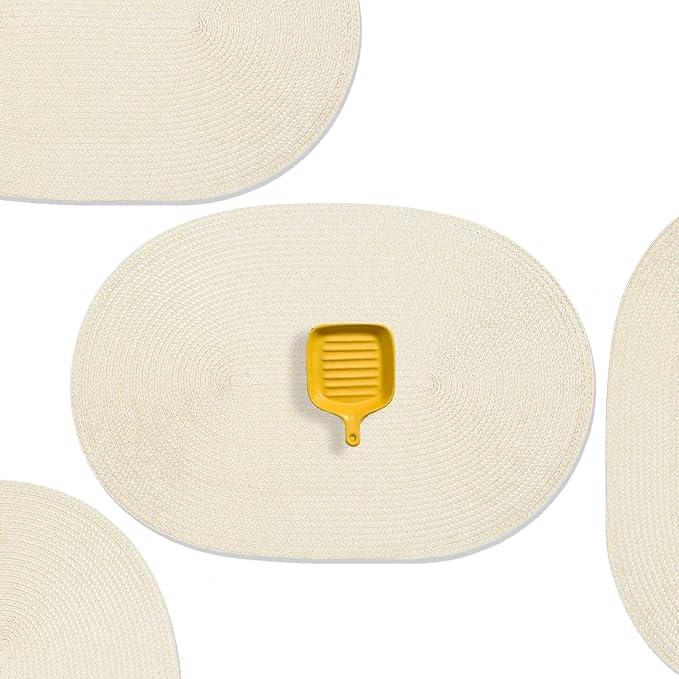 AHHFSMEI Placemats Set of 4 for Dining Table Washable Woven Non-Slip 18x12 inches Placemat Heat-Resistant Durable Table Mats for Dining Table Easy to Clean (Oval Beige, 4)