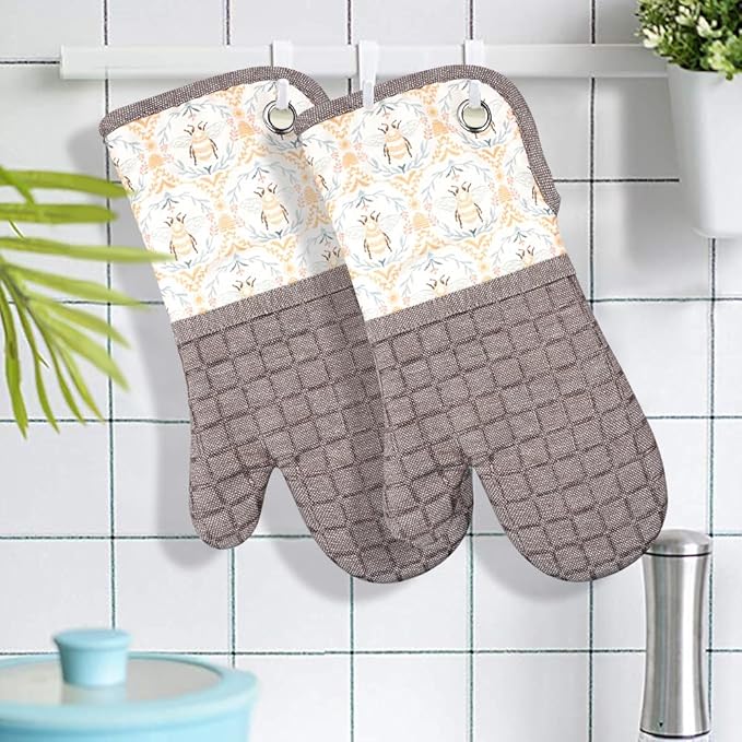 Silicone Printing Oven Mitts Heat Resistant to 500 Degree,Yarm-Dyed Oven Gloves with Animal Design Non-Slip for Kitchen Cooking Barbecue Baking and Machine Washable. (Khaki Oven Mitts)