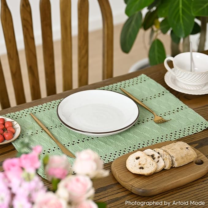 Artoid Mode Light Green Farmhouse Woven Rustic Hollow Placemats Set of 4,12x18 Inch Seasonal Holiday Table Mats Party Kitchen Dining Decoration