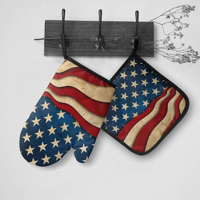 Retro American Flag Oven Mitts and Pot Holders Sets Heat Resistant Kitchen Oven Gloves Non-Slip for Safe BBQ Cooking Baking Grilling Set of 2