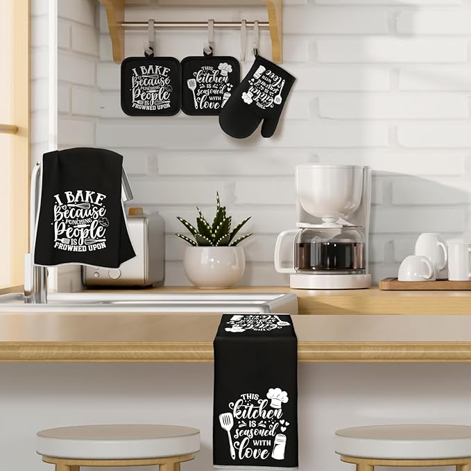 Sratte 6 Pcs Kitchen Decor Accessories Set Farmhouse Towels Pot Holders Oven Mitts Set 2 Dish Towels 2 Potholders 2 Cooking Mittens Oven Glove for Christmas Baking Cooking Supply(Black,Baking)