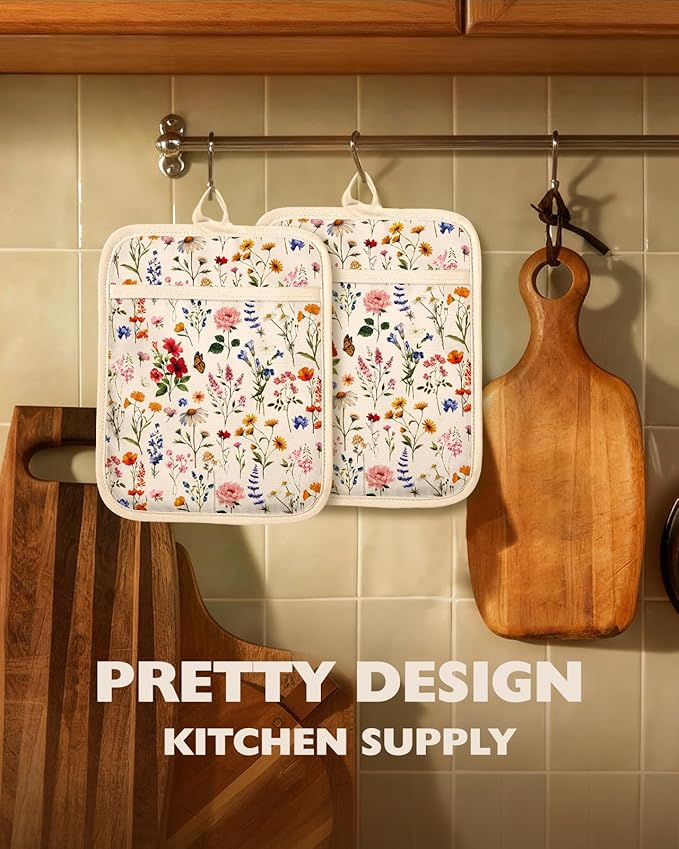 Slohif Silcone Flowers Pot Holders for Kitchen - 100% Cotton Beige Cute Oven Potholders with Pockets, Heat Resistant Square Thick Hot Pads, House New Home Baking Baker Gifts,2pack