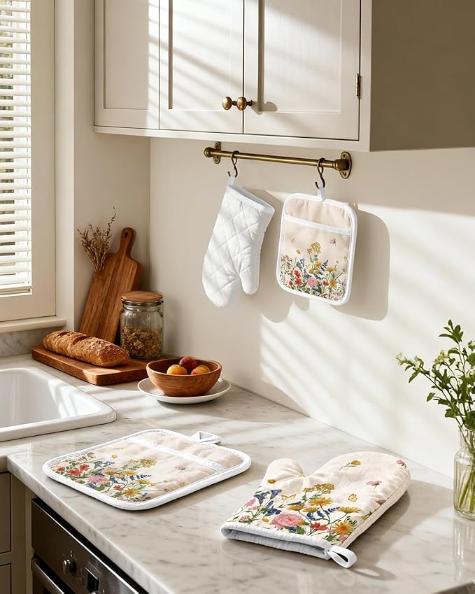 Miss Adola Cotton Oven Mitts and Pot Holders Sets - Quilted Lining Heat Resistant 4 Pieces Set with Hanging Loop Cute Farmhouse Boho Spring Kitchen Decor and Accessories, Retro Flower