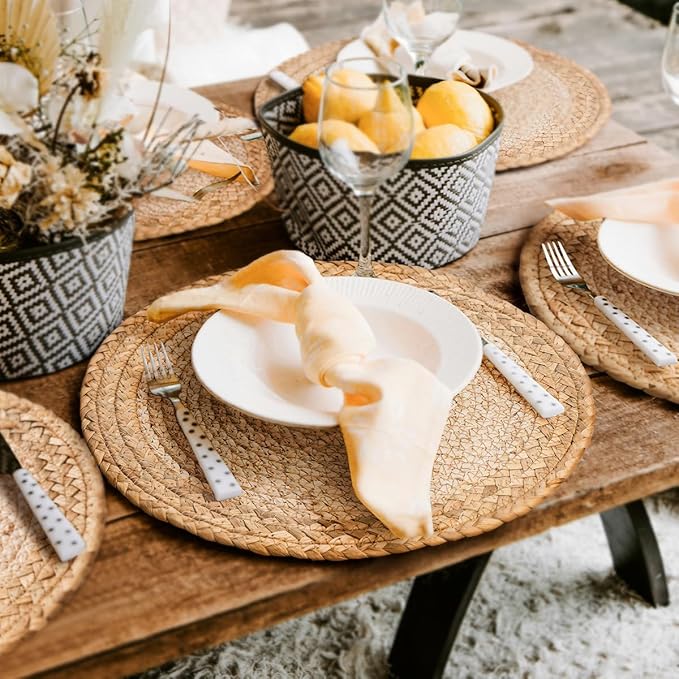 13 in Round Woven Placemats Plate Chargers Set of 6, Chargers for Dining Table Decor Boho Farmhouse Rustic Rattan Wicker Table Mats Jute Braided Place Mats Chargers for Dinner Plates