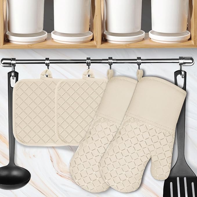 4PCS Oven Mitts and Pot Holders Sets 500°F Pot Holders for Kitchen Heat Resistant Oven Gloves Anti-Slip Silicone Stripe Oven Mitts Heat Resistant Hot Pads Oven Mits Potholders for Kitchens Khaki