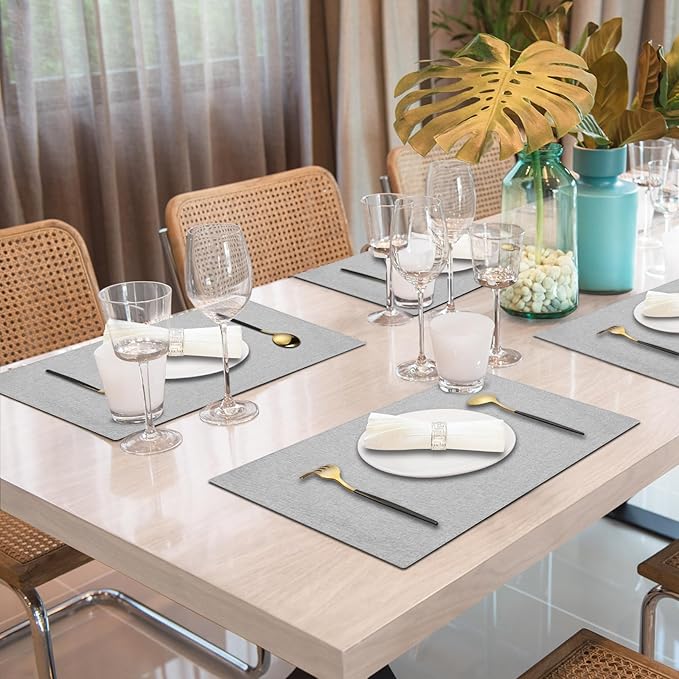Cloth Placemats Set of 4, Cotton Linen Blend Machine Washable Double Layered Durable Place Mats Heat Resistant Placemats Wrinkle Free Thick Fabric Dining Table Mats (Light Grey, 4)