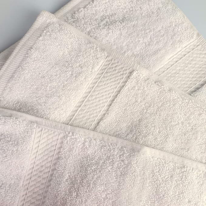 SUPERIOR Egyptian Cotton Pile 3 Piece Towel Set, Includes 1 Bath, 1 Hand, 1 Face Towel/Washcloth, Ultra Soft Luxury Towels, Thick Plush Essentials, Guest Bath, Spa, Hotel Bathroom, Cream