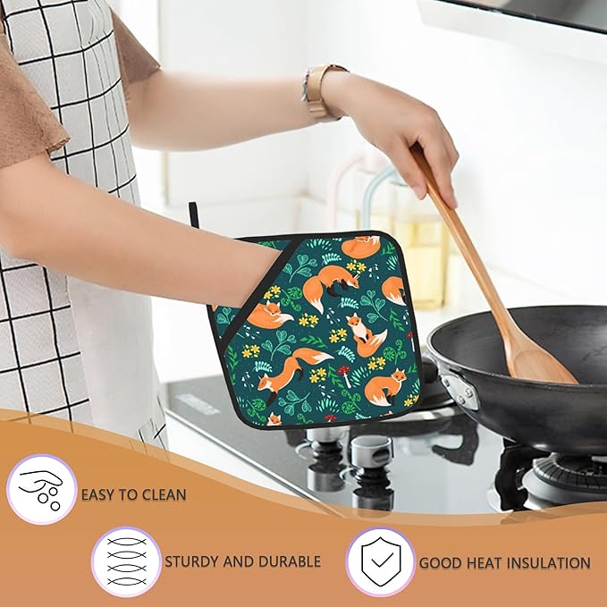 Cute Foxes Pot Holders Set of 2 Heat Resistant Potholders,Mushrooms Fire Oven Hot Pads for Kitchen Cooking Baking Barbecue