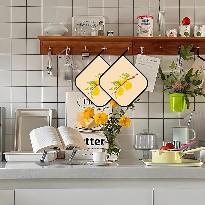 Watercolor Lemon Fruits Pot Holders Set of 2,Kitchen Heat Resistant Potholders for Microwave Cooking Baking Oven and BBQ Gifts for Women