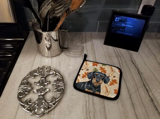 Caroline's Treasures Wirehaired Black and Tan Dachshund Heirloom Fall Pair of Pot Holders Pair 7.5x7.5 Quilted Insulated Hot Pads Decorative Kitchen Gift Made in USA