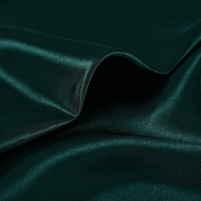 KKJIAF 50 Pack Hunter Green Square Satin Napkins 17x17 Inch Soft Smooth Cloth Napkins，Silky Table Napkin for Wedding Banquet Party Decoration