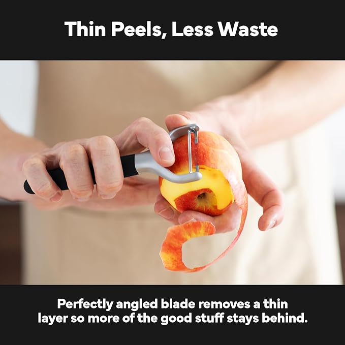 Misen Stainless Steel Vegetable Peeler - Dishwasher Safe Y Peeler - Easy to Use with Potatoes, Cabbage, Carrots, and More - Progessional Grade Kitchen Tool - Black