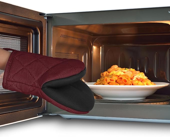 Short Oven Mitts, Heat Resistant 500°F, Silicone Grip Kitchen Gloves, Non-Slip for Baking, Grilling, BBQ, Machine Washable with Hanging Loop, 2-Pack Set, Dark Red