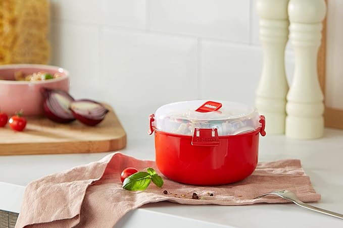 Sistema Microwave Collection Round Bowl, 30.4 oz./0.9 L, Red