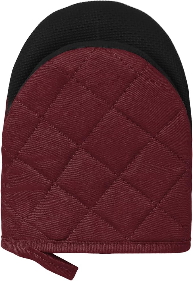 Short Oven Mitts, Heat Resistant 500°F, Silicone Grip Kitchen Gloves, Non-Slip for Baking, Grilling, BBQ, Machine Washable with Hanging Loop, 2-Pack Set, Dark Red