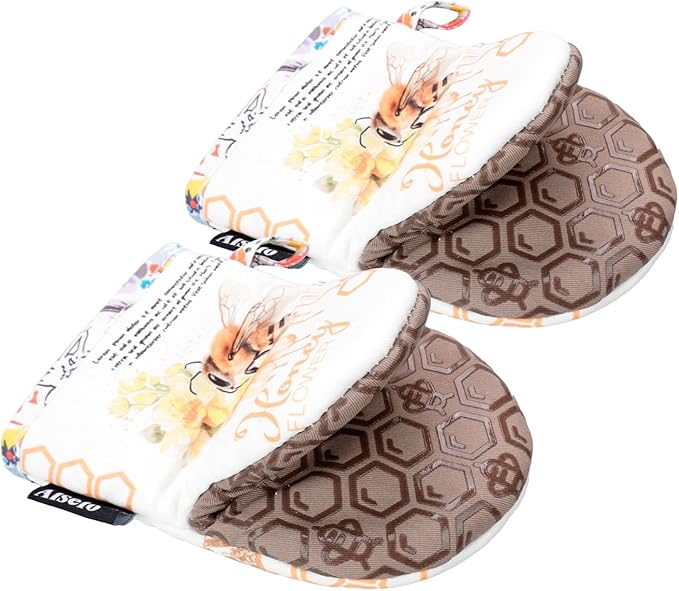 Alselo Mini Oven Mitts,2pk - Silicone Little Kitchen Gloves, Heat Resistant with Non-Slip Grip and Soft Quilted Cotton Lining for Safe Backing Cooking Barbecue (Khaki, Bee)