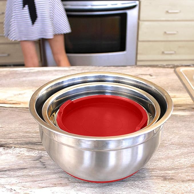 Stainless Steel Mixing Bowls with Lids and Non Slip Bases (Set of 3, Red)