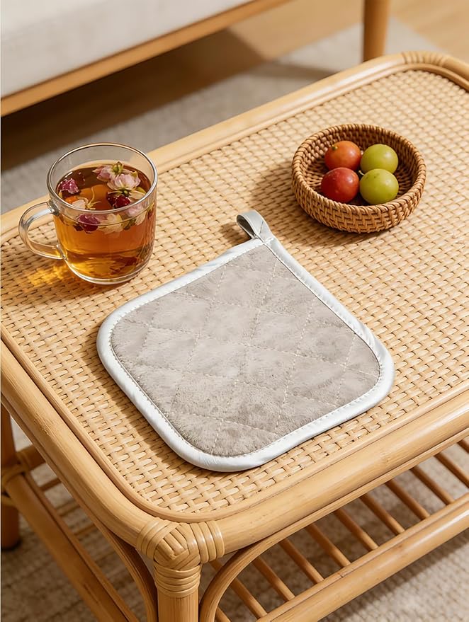 2pcs Cotton Heat Resistant Mat Pads for Baking Cooking Oven 6.7in Basic Square Pot Holder Multipurpose Quilted Liner Little Trivet Cloth Potholder for Kitchen Warming Buffets Party (Grey)