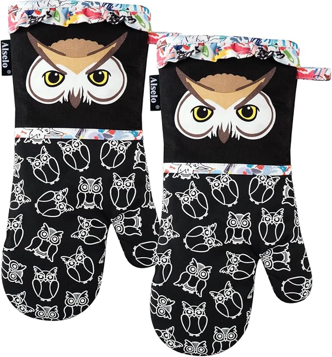Alselo Oven Mitts, Heat Resistant with Soft Quilted Cotton Lining Set of 2, Fashion Animal Design with Silicone Printing Anti-Slip Kitchen Gloves for Safe Backing Cooking Barbecue（Black 2）