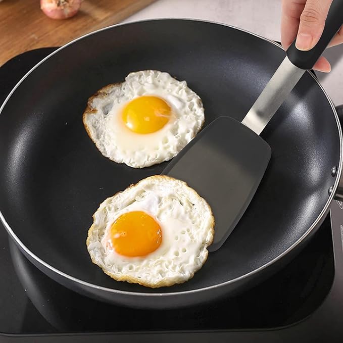 Flexible Silicone Spatula, Turner, Rubber Cookie Spatula for Flipping Eggs, Burgers, Crepes and Fish, Non-Stick & 600F Heat-Resistant, Essential Kitchen Cooking Utensils, Small