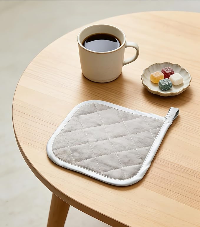 2pcs Cotton Heat Resistant Mat Pads for Baking Cooking Oven 6.7in Basic Square Pot Holder Multipurpose Quilted Liner Little Trivet Cloth Potholder for Kitchen Warming Buffets Party (Grey)