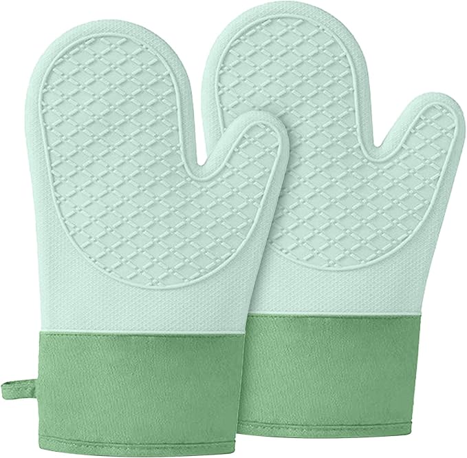 Silicone Oven Mitts，Heat Resistant up to 500°F, Oven Gloves with Soft Lining, Non-Slip Kitchen Essentials, Kitchen Gadgets, Apartment Essentials, Great Gift for Cooking (green-1pair)