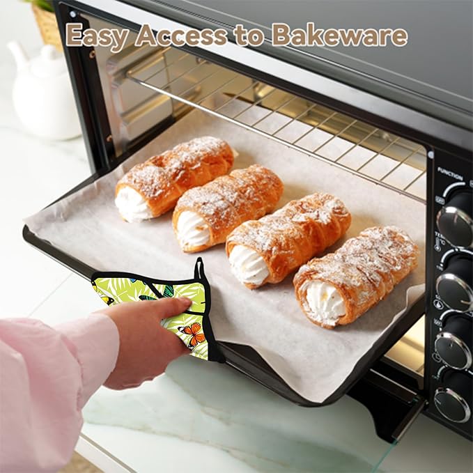 Butterfly and Leaves Pot Holders Set of 2,Kitchen Heat Resistant Potholders for Microwave Cooking Baking Oven and BBQ Gifts for Women