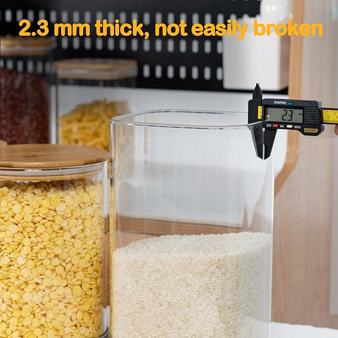 D2scrma 122oz Airtight Glass Square Storage Canister with Bamboo Lid Set of 1 (3600ml) Gallon Glass Jars Large Kitchen Canister for Sugar, Flour, Cookies and Coffee beans (‎with Black Lable)