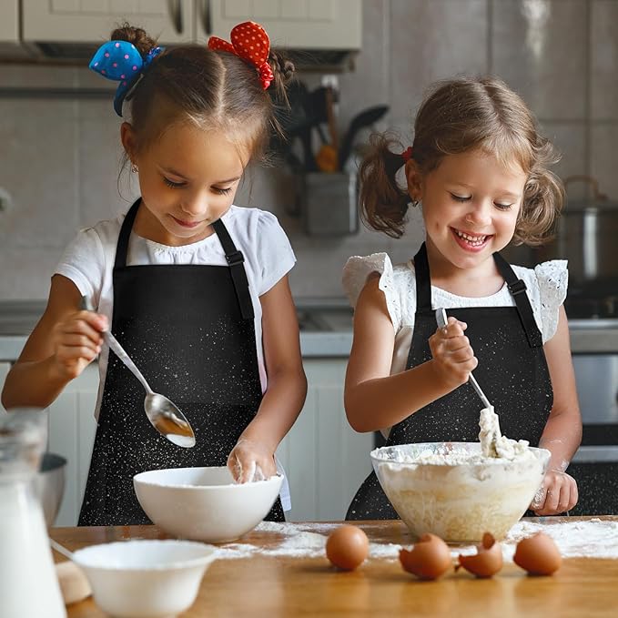 PLULON 10 Pcs Kids Aprons with 2 Pockets Painting Aprons for Kids Aprons Bulk, Paint Apron Adjustable Children Chef Aprons for Girls Boys Painting Baking Cooking Crafting - Black