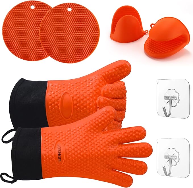 GEEKHOM Silicone Oven Gloves Set 8-Piece: 446°F Heat Resistant with Trivet Mats Pinch Grips Hooks & Kitchen Accessories