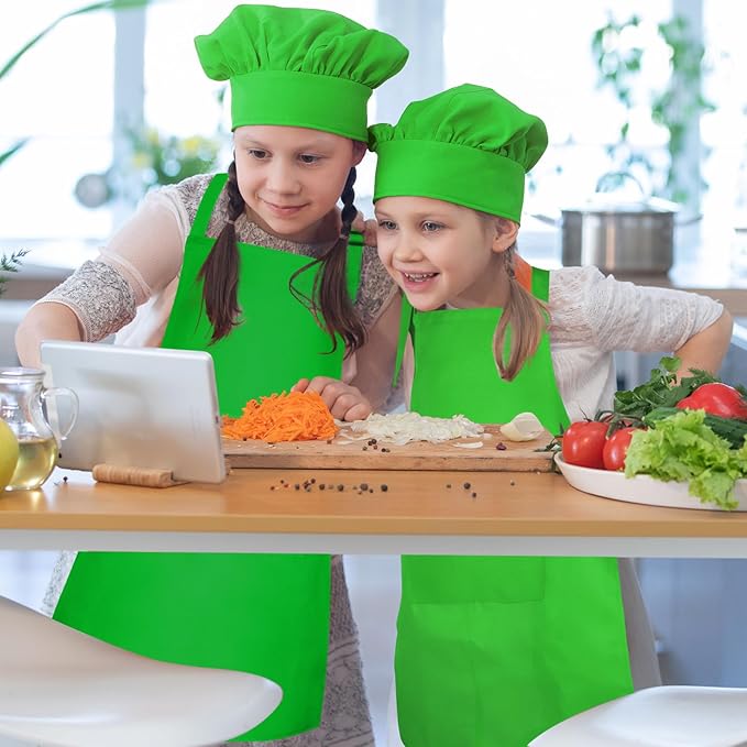 Kids Apron and Chef Hat Set Children Apron Adjustable with 2 Pockets Children Chef Painting for Cooking Baking