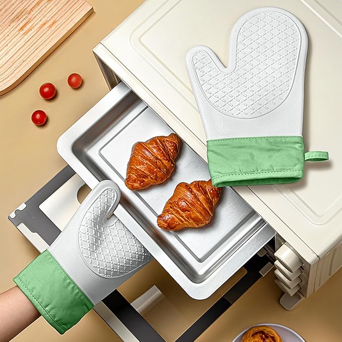 Silicone Oven Mitts，Heat Resistant up to 500°F, Oven Gloves with Soft Lining, Non-Slip Kitchen Essentials, Kitchen Gadgets, Apartment Essentials, Great Gift for Cooking (Grey&green-1pair)