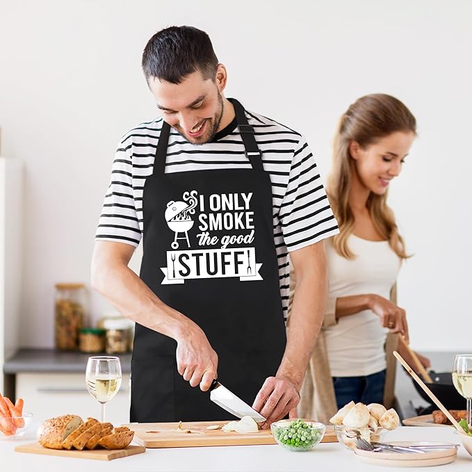 Kaidouma Funny Grilling Aprons for Men - I Only Smoke The Good Stuff - Funny Chef Cooking BBQ Grill Aprons with 2 Pockets - Birthday, Father's Day, Christmas Gifts for Dad, Husband, Boyfriend, Him