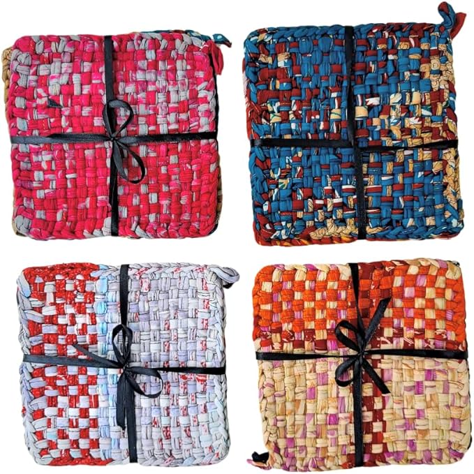 Quilted Cotton Potholders – Reversible - Heat Resistant - Hot Pads – patchwork kitchen décor - Set of 2