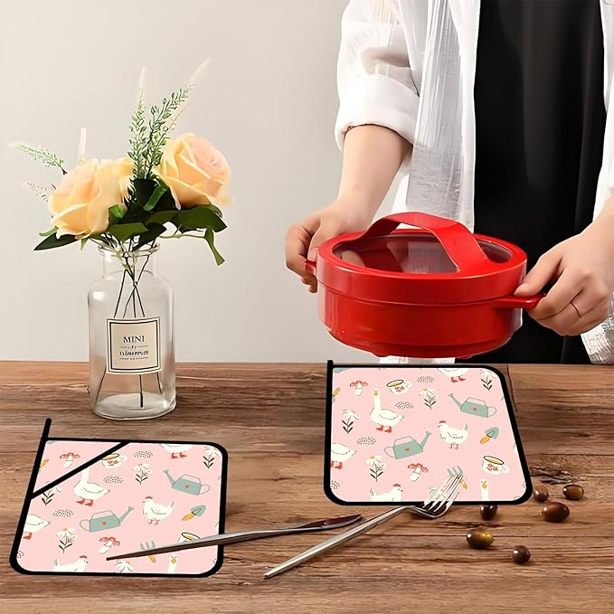 Cute Goose and Chicken Pot Holders 2 PCS,Kitchen Heat Resistant Hot Pads for Cooking Grilling Baking BBQ, Pot Holders for Women Cook Home Microwave