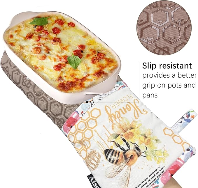 Alselo Oven Mitts, Heat Resistant with Soft Quilted Cotton Lining Set of 2, Fashion Bee Design with Silicone Printing Anti-Slip Kitchen Gloves for Safe Backing Cooking Barbecue (Khaki, Bee)