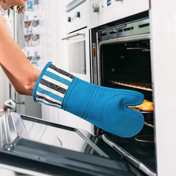 RED LMLDETA Heat Resistant 550 Degree Oven mitt, Silicone Oven Hot Mitts - 1 Pair, Extra Long Professional Baking Oven Gloves - Food Safe,Pot Holders Cooking,Grilling,Kitchen (Navy)