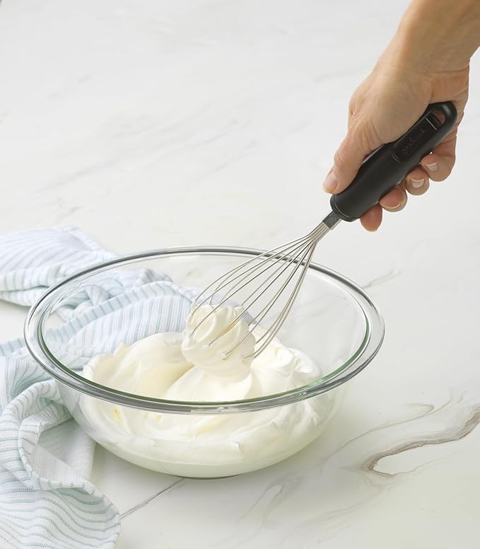 GoodCook Everyday Balloon Whisk with Stainless Steel Wire Whips, 10.5-Inch, Black