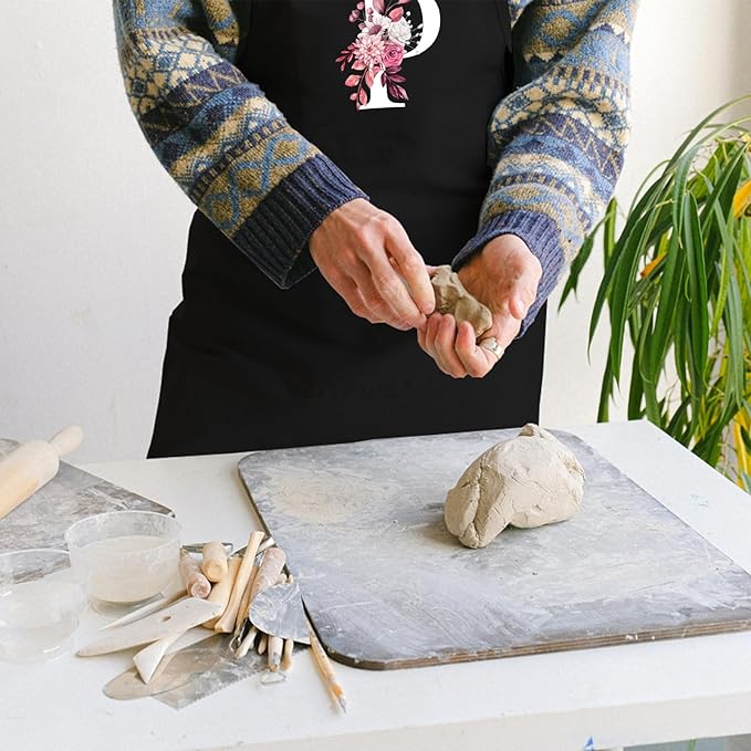 Personalized Aprons for Women with Pockets, Cute Aprons for Women Chef Baking, Cooking Gifts for Mom Birthday