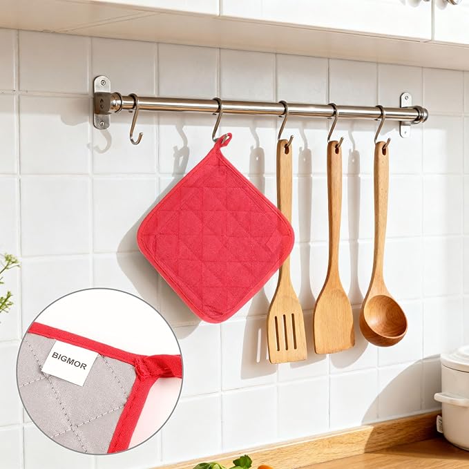 5 Pack Pot Holders for Kitchen Easy-Care Cotton Machine Washable hot Pads for Kitchen for Cooking and Baking Oven Red