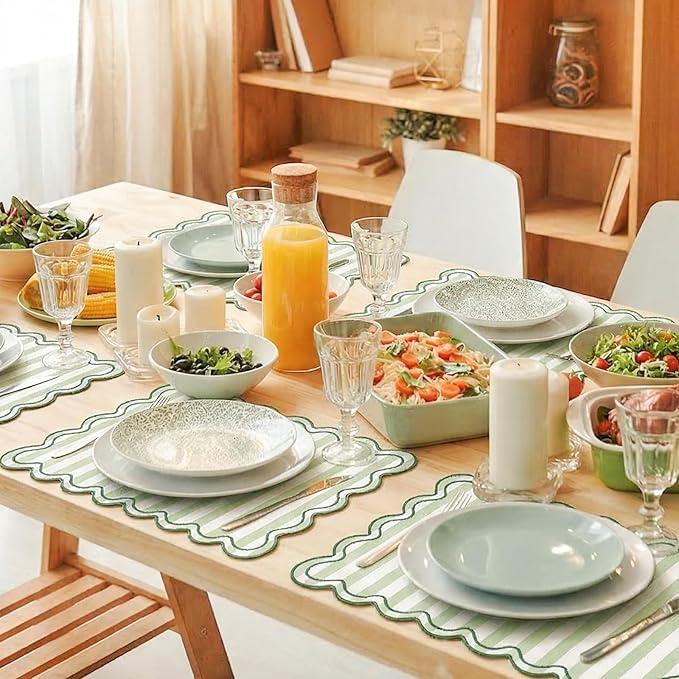 Whaline Green Stripe Linen Placemats Embroidered Scalloped Kitchen Place Mats for Spring Party Home Dining Table Decor, Set of 6, 13 x 19 in