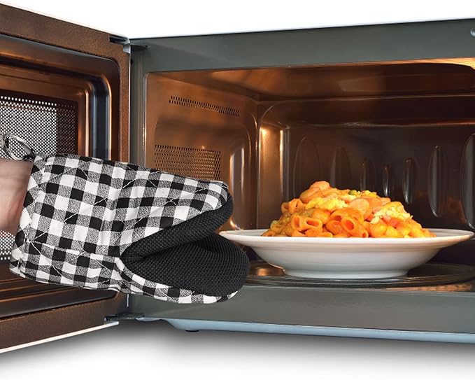 Short Oven Mitts, Heat Resistant 500°F, Silicone Grip Kitchen Gloves, Non-Slip for Baking, Grilling, BBQ, Machine Washable with Hanging Loop, 2-Pack Set, Black and White Plaid
