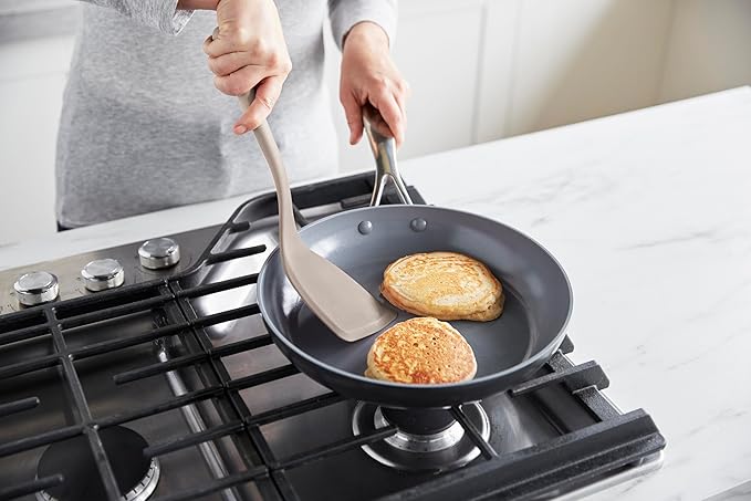 GreenPan Silicone Solid Turner Spatula, Flipping Cooking Kitchen Utensil, Flexible Rubber Nonstick Cookware, Rigid Steel Core, Heat-Resistant, Anti-Slip Handle, BPA-Free, Dishwasher Safe, Taupe
