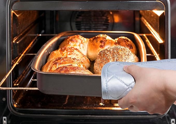 2pcs Cotton Heat Resistant Mat Pads for Baking Cooking Oven 6.7in Basic Square Pot Holder Multipurpose Quilted Liner Little Trivet Cloth Potholder for Kitchen Warming Buffets Party (Red & Silver)