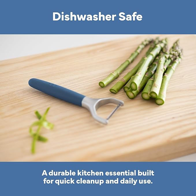 Misen Stainless Steel Vegetable Peeler - Dishwasher Safe Y Peeler - Easy to Use with Potatoes, Cabbage, Carrots, and More - Progessional Grade Kitchen Tool - Blue