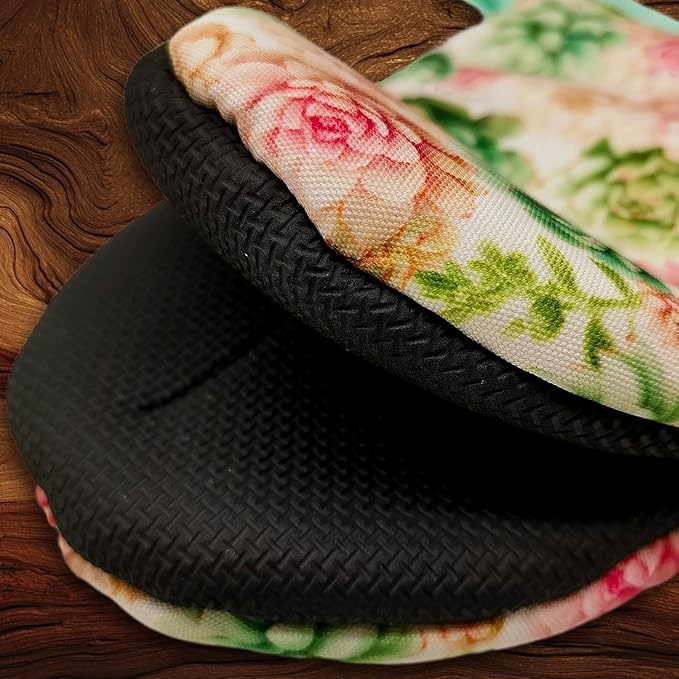 Succulents Oven Mitts, High Heat Resistant Kitchen Oven Gloves, Mini Silicone Oven Mitts, Non-Slip Grip Surfaces and Hanging Loop for Grilling, Baking, Cooking and Microwave, Gift