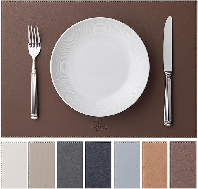 Faux Leather Placemats Set of 4 Vinyl Washable Wipeable Table Mats for Kitchen Dining Table Heat Resistant Waterproof Modern Indoor/Outdoor Placemats Non-Slip Easy Clean Place Mats (Chocolat)