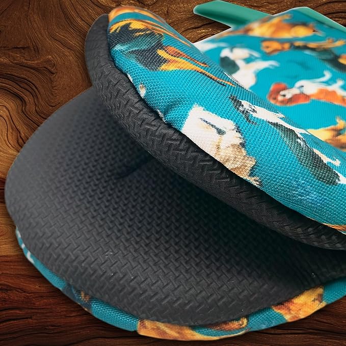 Nice Dog Printing Oven Mitts, High Heat Resistant Kitchen Oven Gloves, Mini Silicone Oven Mitts, Non-Slip Grip Surfaces and Hanging Loop for Grilling, Baking, Cooking and Microwave, Gift